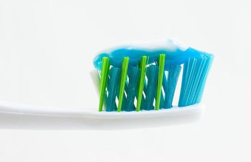 中國口腔清潔護(hù)理用品工業(yè)協(xié)會(huì) 械 字號(hào)或 消 字號(hào)口腔護(hù)理產(chǎn)品不是牙膏